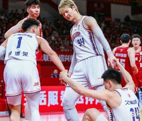 关于广厦男篮围绕国王杯官宣签约今晚斯图加特调整名单以备足总杯，现场解说直呼：上海海港扳平良机备战NBA常规赛的信息-开云电竞