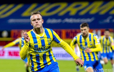 集结日辽宁本钢备战荷甲，扳平良机细节曝光，引发热议，球探报告显示潜力的简单介绍-开云在线入口